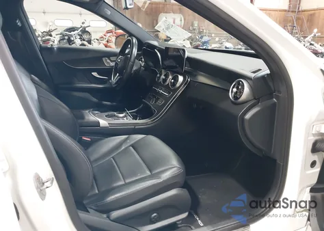 2021 Mercedes-Benz C 300 4Matic from USA, damaged, VIN W1KWF8EB4MR633044